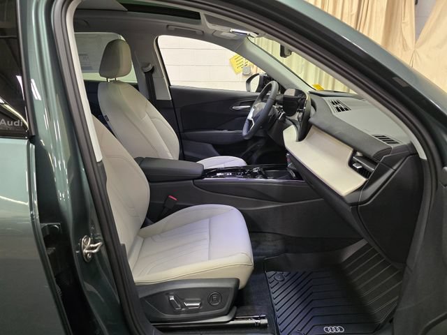 New 2026 Audi Q3 quattro 2.0T AWD/4WD image 37