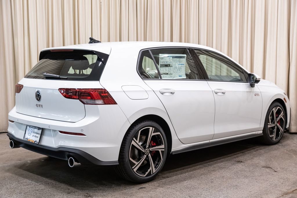New 2026 Volkswagen GTI SE image 6
