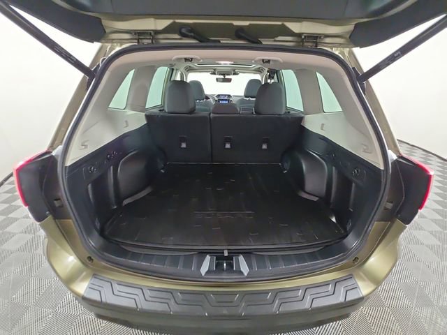 Used 2023 Subaru Forester Premium image 16