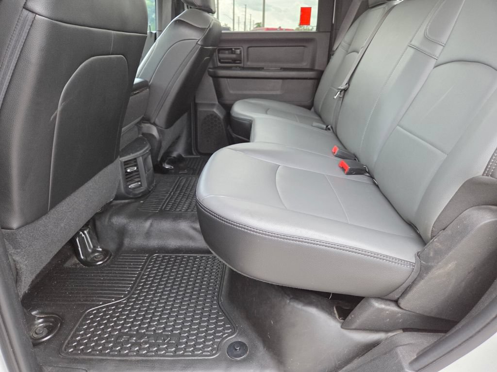Used 2022 RAM 2500 Tradesman w/ Chrome Appearance Group AWD/4WD image 21
