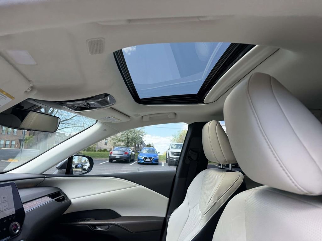 Used 2023 Lexus RX 350 Premium Plus w/ Cold Area Package image 21