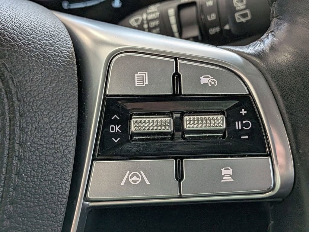 Used 2025 Kia Telluride S image 21