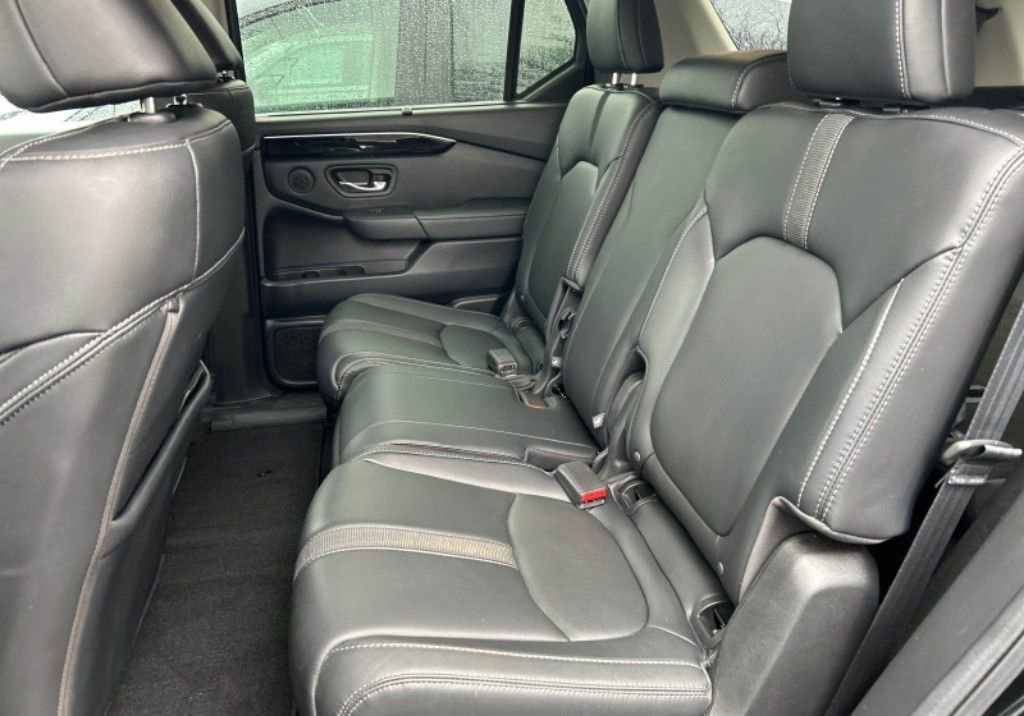 Used 2023 Honda Pilot EX-L image 9