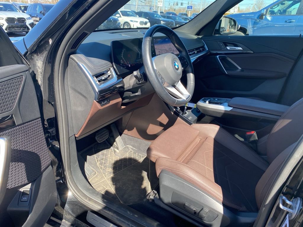 Certified 2023 BMW X1 xDrive28i w/ Convenience Package image 8