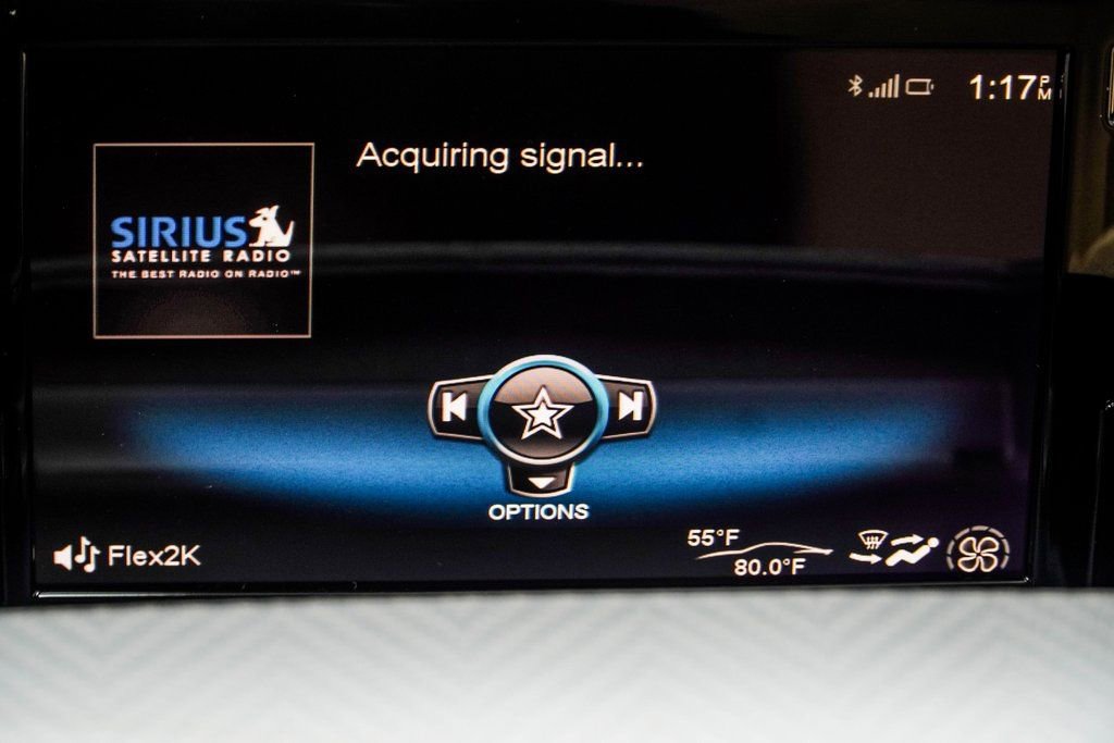 Used 2017 Aston Martin Vanquish Coupe image 36