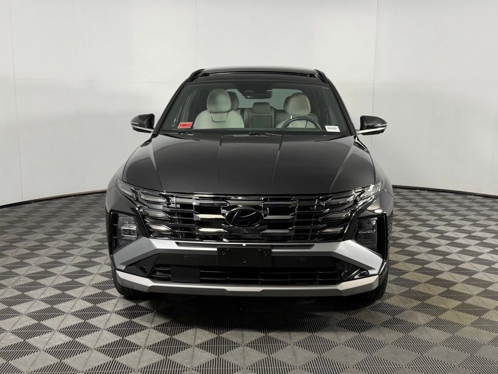 Used 2025 Hyundai Tucson Limited image 4