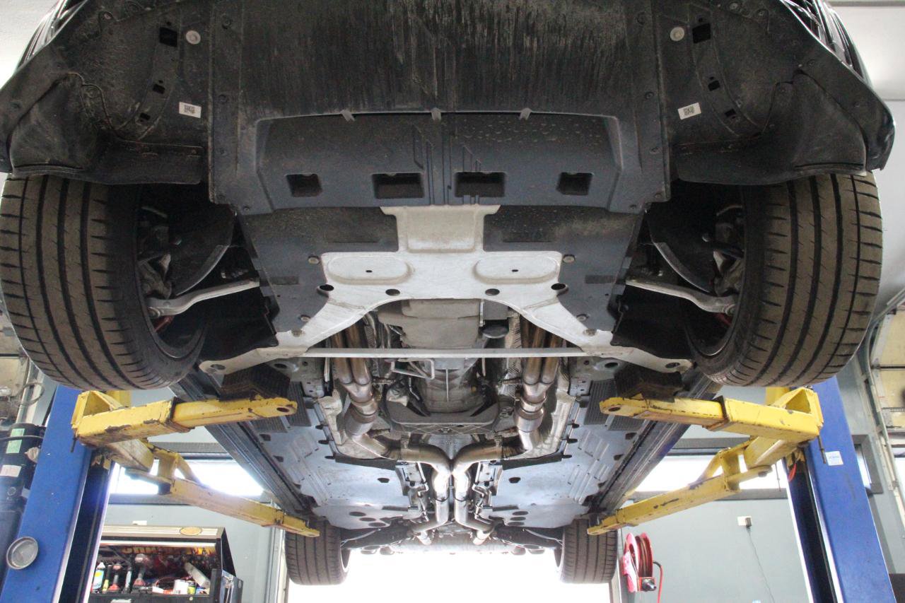 Used 2023 Cadillac CT5 V Blackwing w/ LPO, Bronce Accent Package RWD image 93