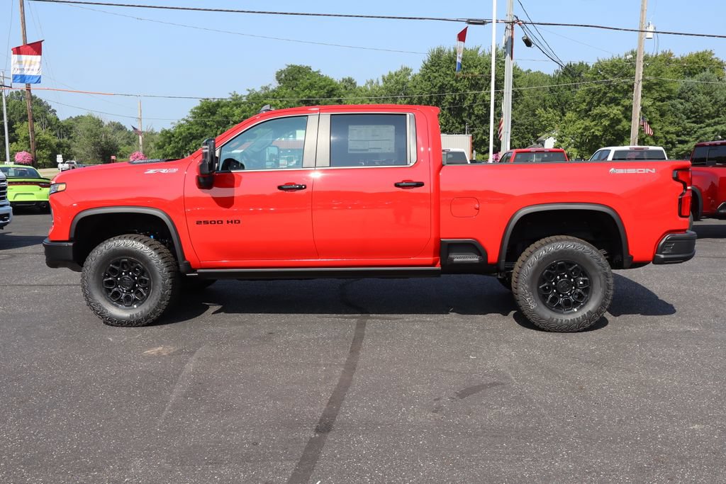 New 2026 Chevrolet Silverado 2500 ZR2 w/ ZR2 Bison Edition AWD/4WD image 31