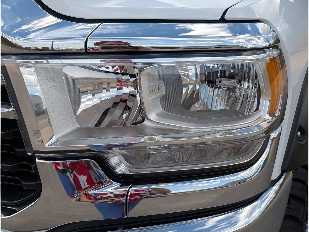 Used 2024 RAM 3500 Big Horn AWD/4WD image 14