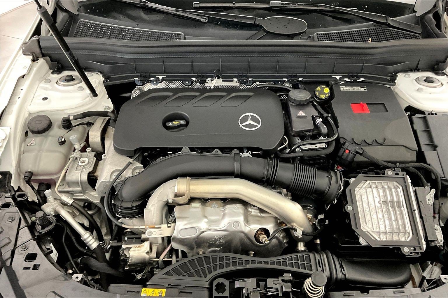 Certified 2026 Mercedes-Benz GLB 250 4MATIC image 30