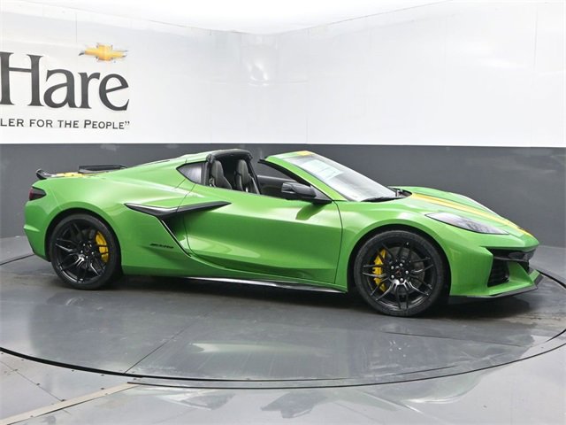 New 2026 Chevrolet Corvette Z06 w/ Stealth Interior Trim Package image 31