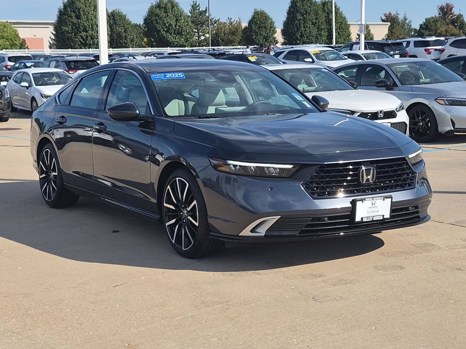 Certified 2025 Honda Accord Touring image 4