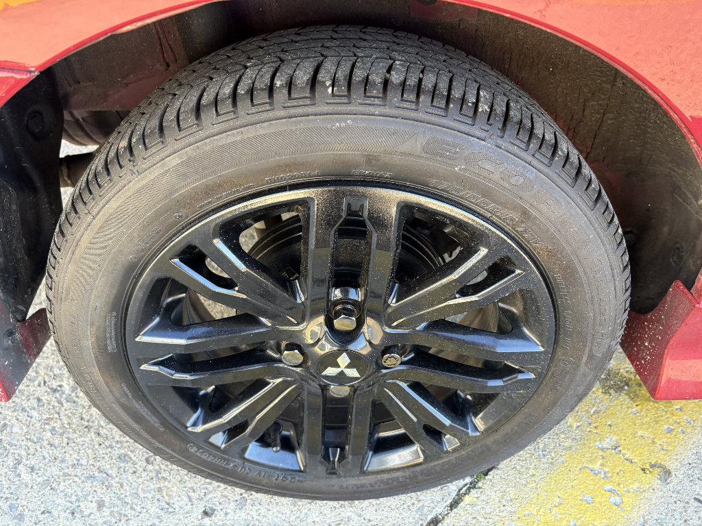 Used 2024 Mitsubishi Mirage G4 Black Edition FWD image 11