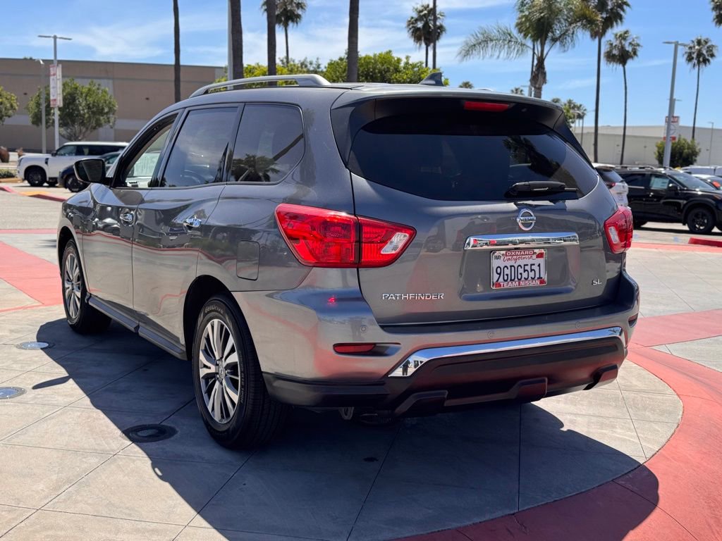 Certified 2020 Nissan Pathfinder SL image 5