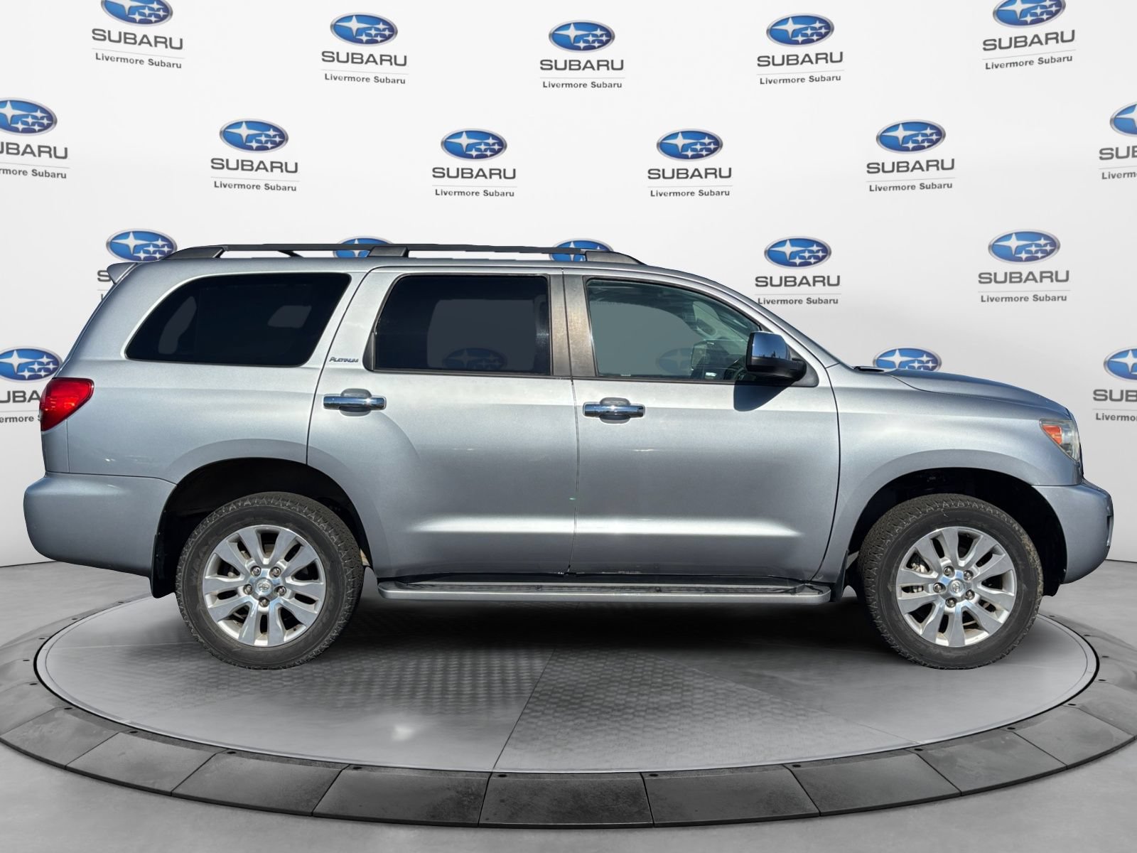 Used 2016 Toyota Sequoia Platinum AWD/4WD image 6