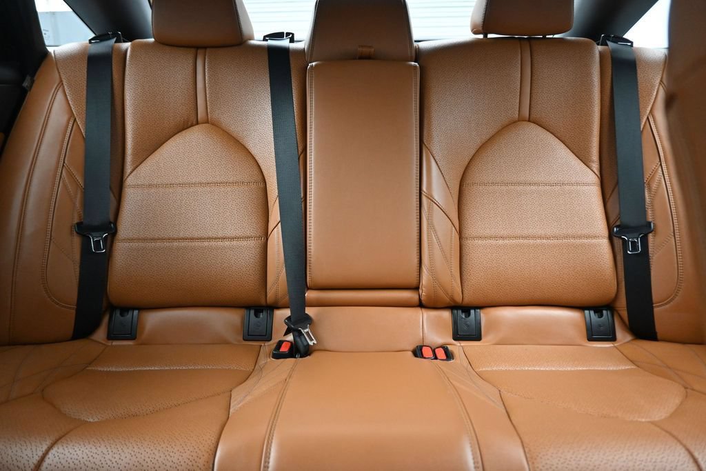 Used 2021 Toyota Avalon Limited w/ Advanced Safety Package FWD image 29