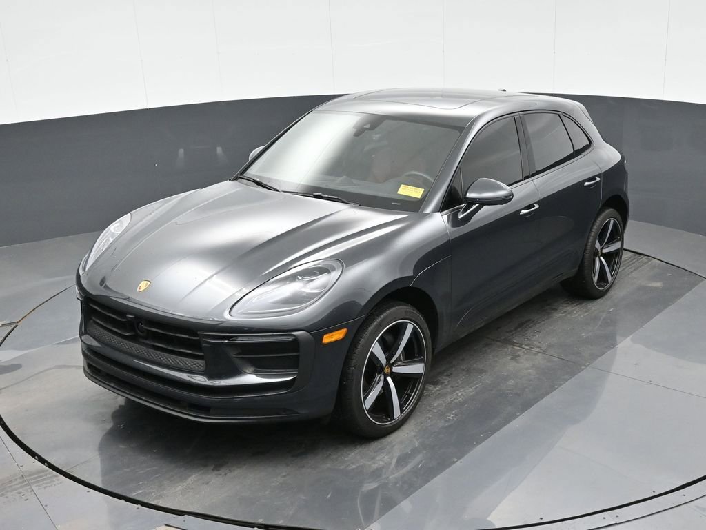 Certified 2023 Porsche Macan image 26