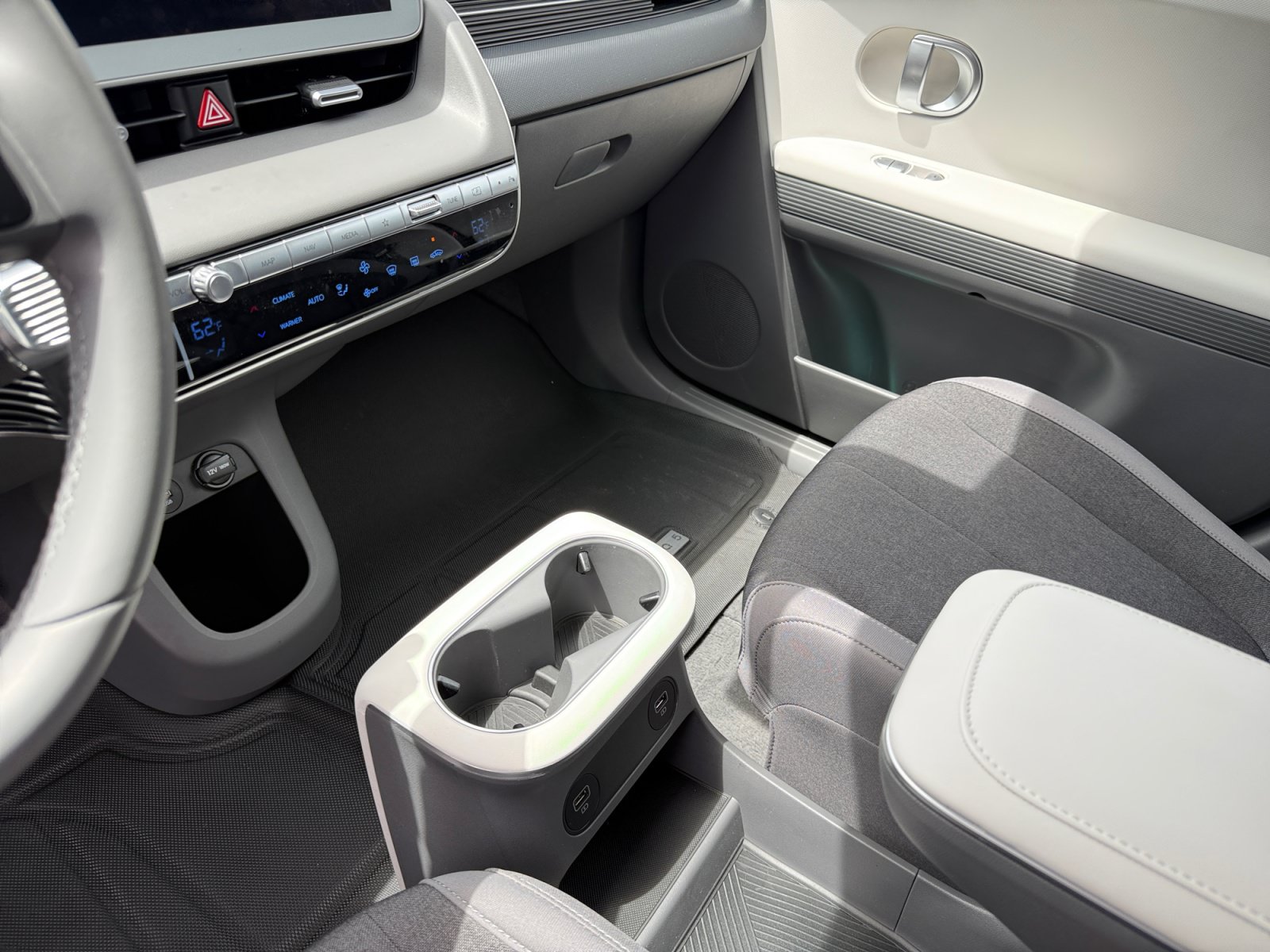 Certified 2024 Hyundai Ioniq 5 SE RWD image 13