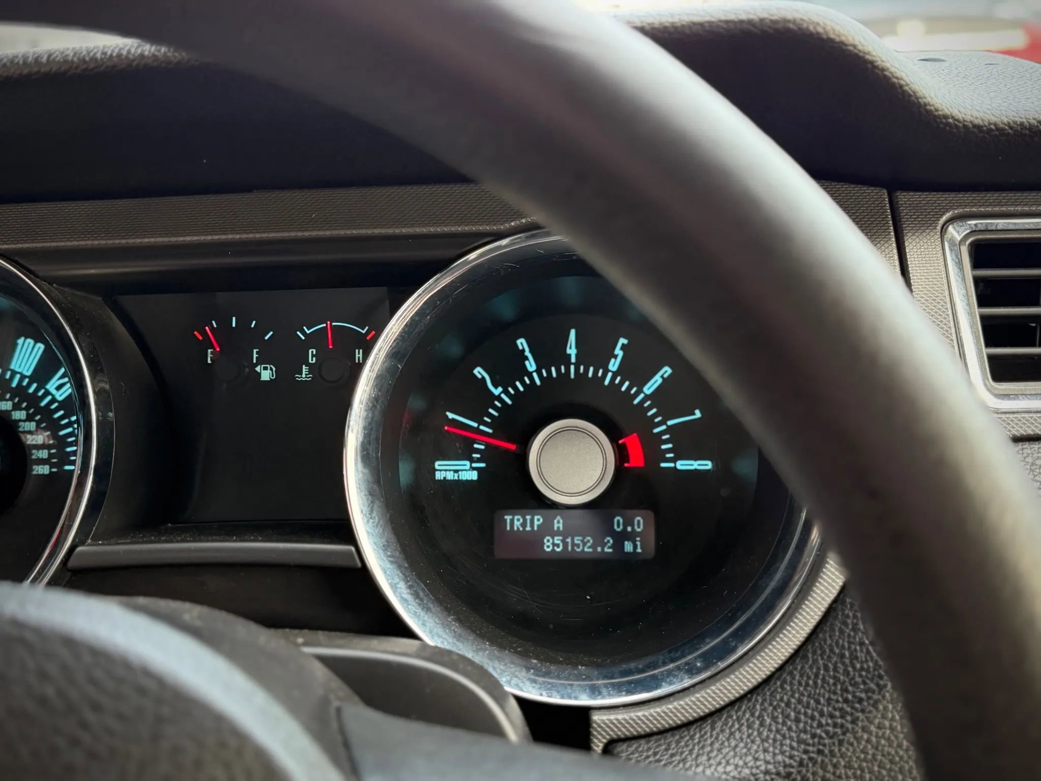 Used 2012 Ford Mustang Coupe image 13