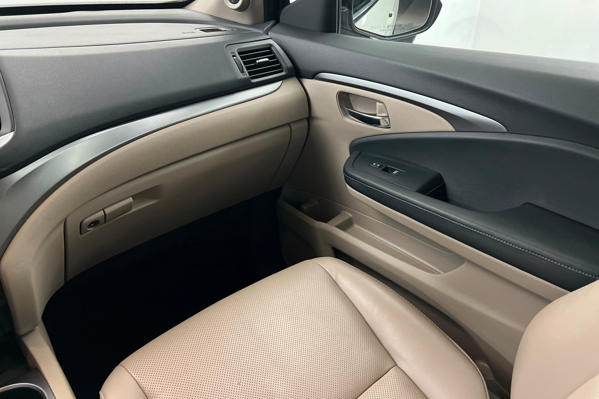 Used 2019 Honda Ridgeline RTL-T image 10