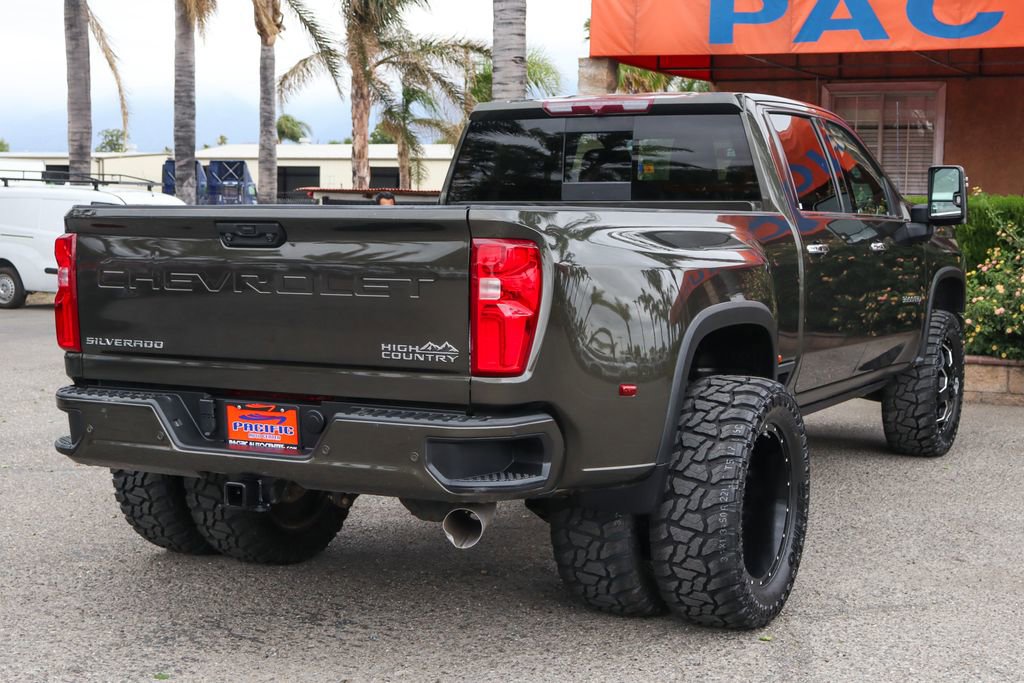 Used 2022 Chevrolet Silverado 3500 High Country w/ Safety Package II AWD/4WD image 10