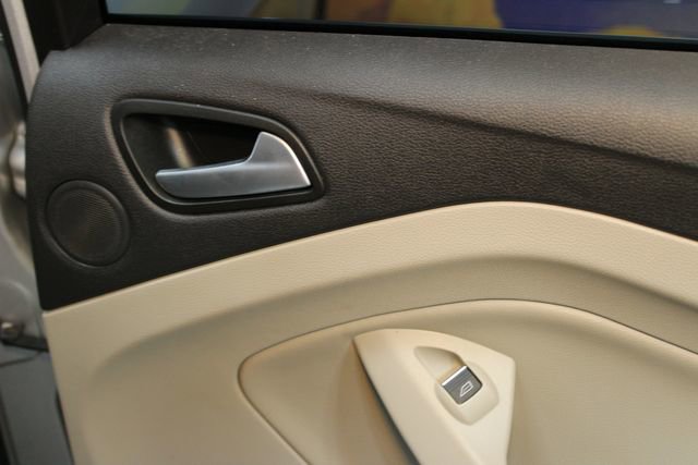 Used 2019 Ford Escape Titanium w/ U9j03 - Titanium Tow Package image 13