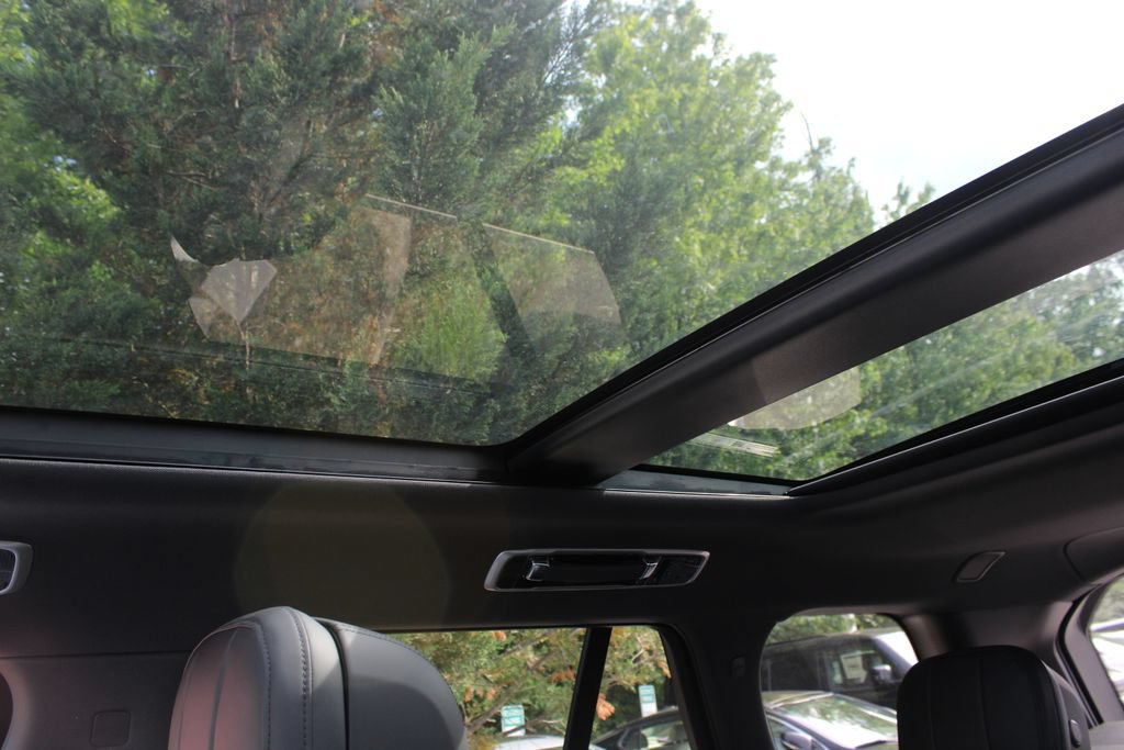 New 2026 Land Rover Range Rover SE AWD/4WD image 18