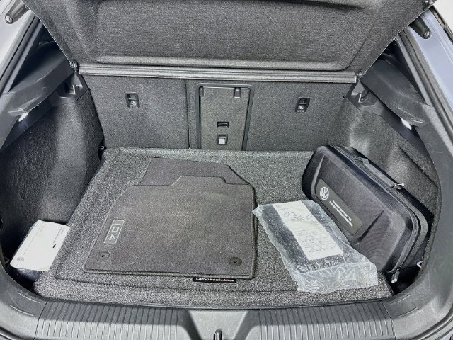 Certified 2023 Volkswagen ID.4 Pro S AWD/4WD image 29