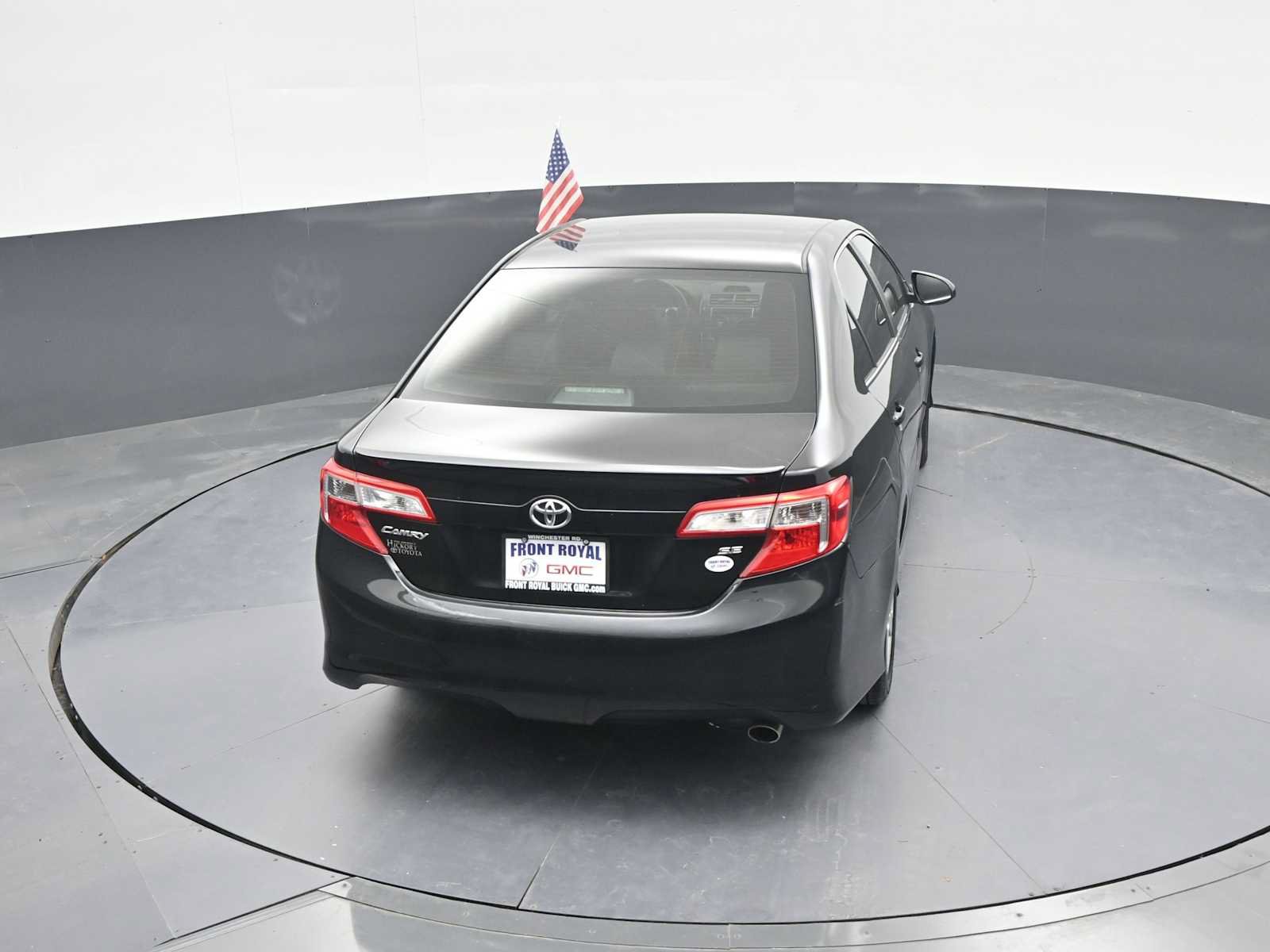 Used 2014 Toyota Camry SE FWD image 66