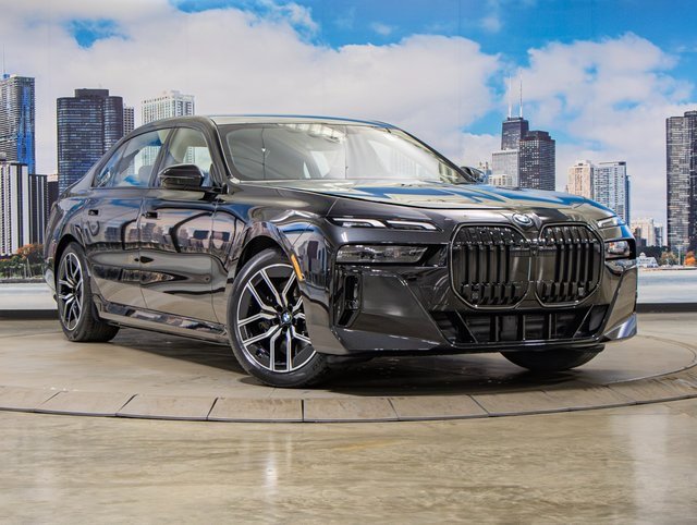 Used 2025 BMW 750e xDrive w/ Premium Package