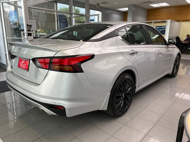 New 2025 Nissan Altima 2.5 SV w/ SV Special Edition Package image 7