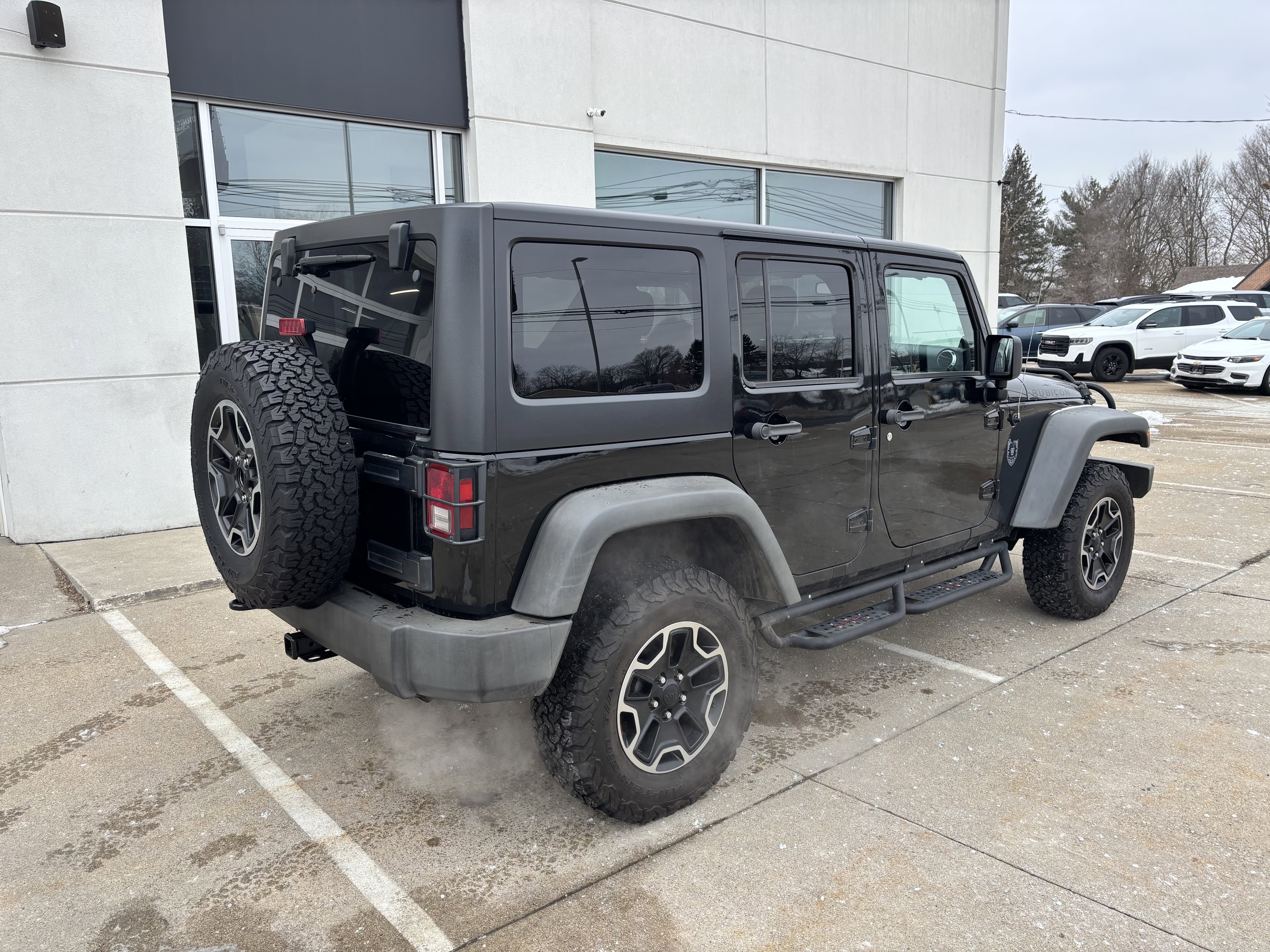 Used 2011 Jeep Wrangler Unlimited Rubicon w/ Dual Top Group image 3