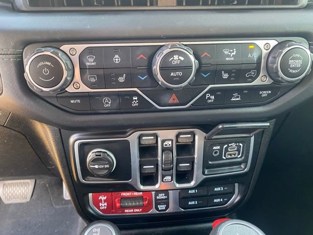 Used 2024 Jeep Wrangler Unlimited Rubicon w/ Safety Group AWD/4WD image 23