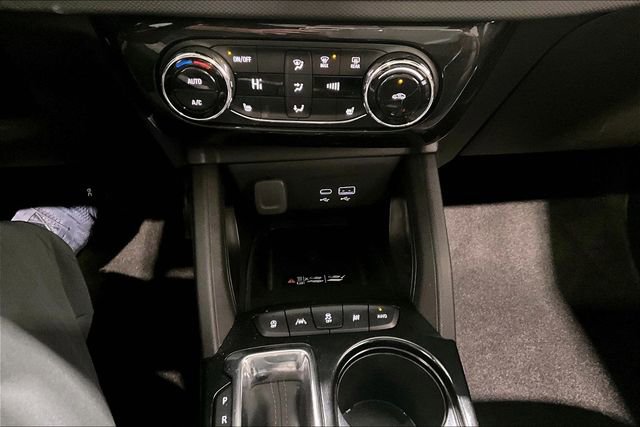 Used 2025 Chevrolet TrailBlazer RS w/ Convenience Package image 16