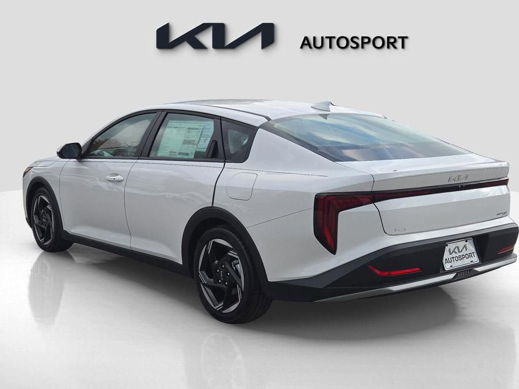 New 2025 Kia K4 EX image 10