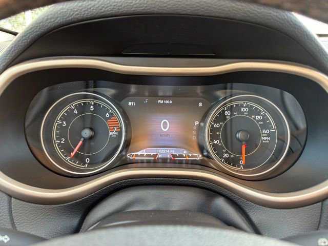 Used 2018 Jeep Cherokee Limited image 11