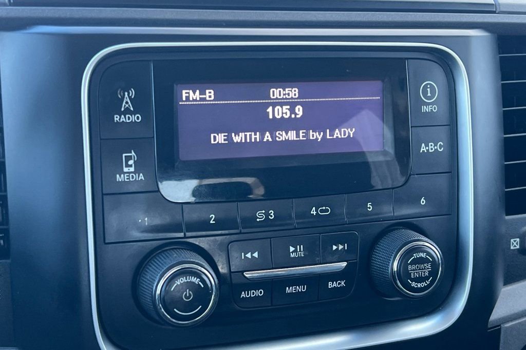 Used 2013 RAM 2500 Tradesman w/ Chrome Appearance Group image 14