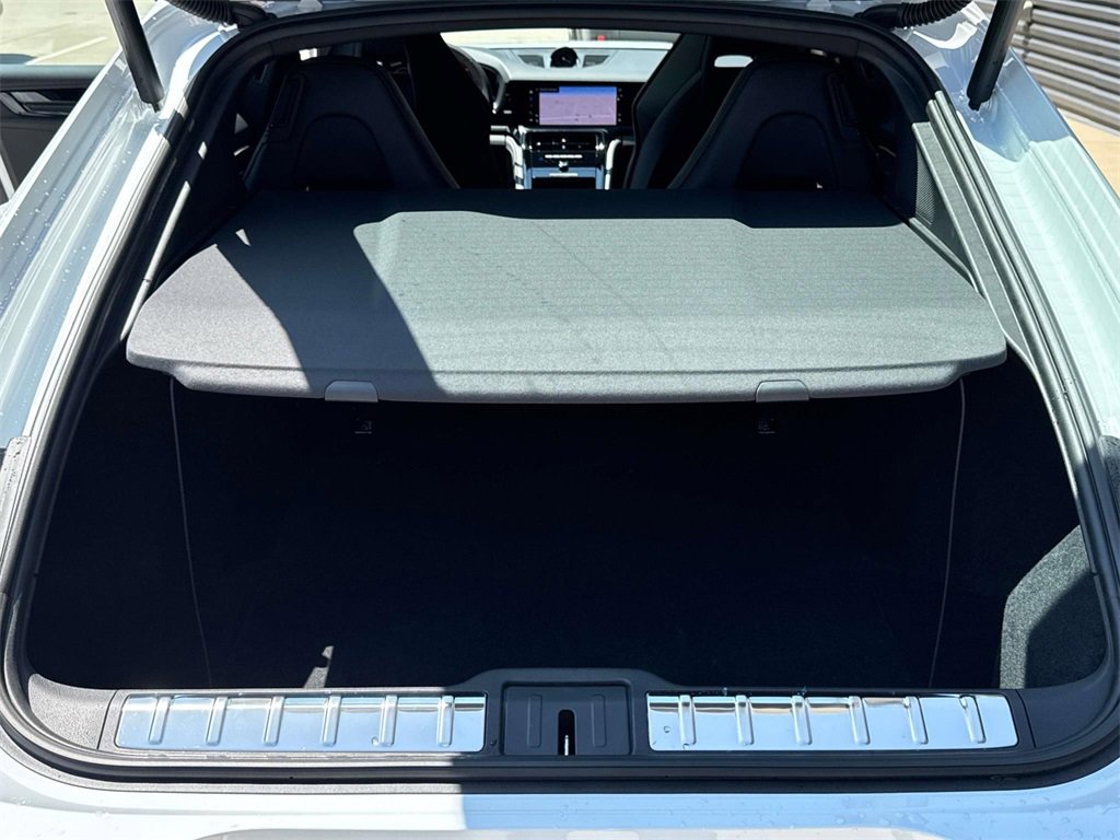 New 2025 Porsche Panamera 4 image 27