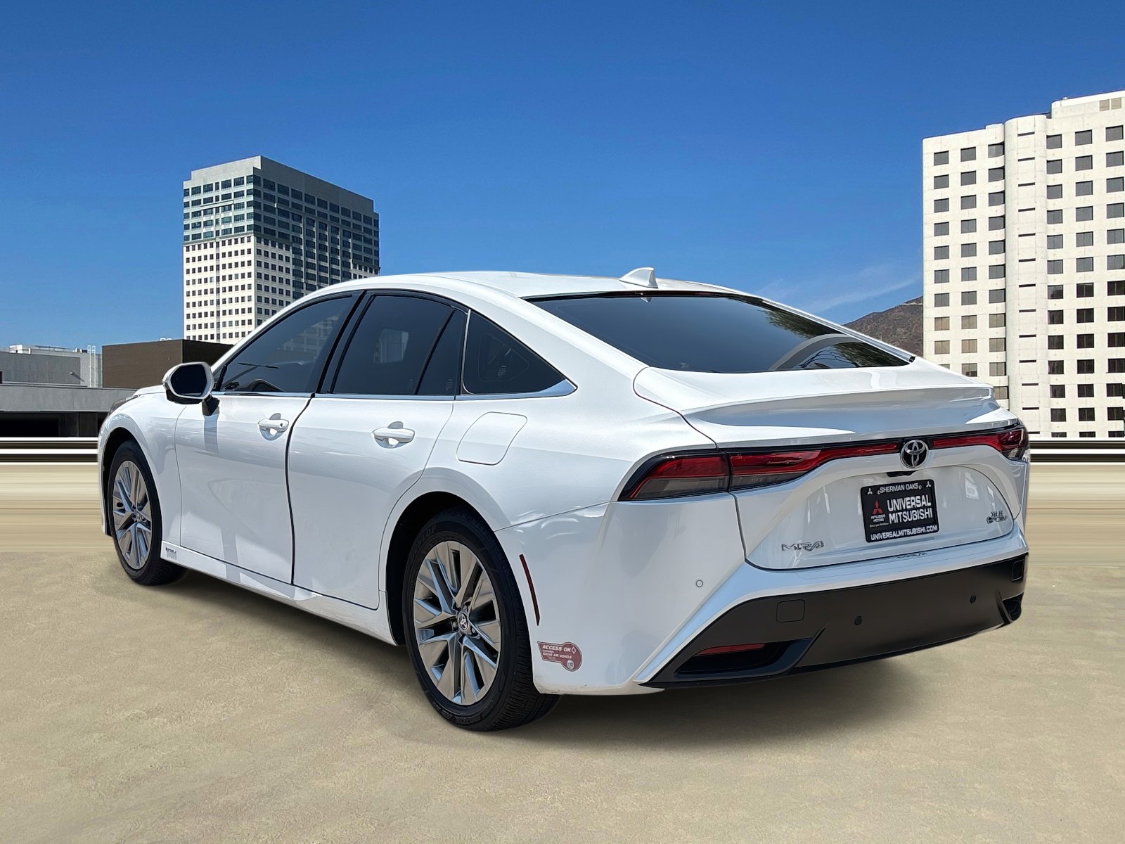 Used 2024 Toyota Mirai image 4
