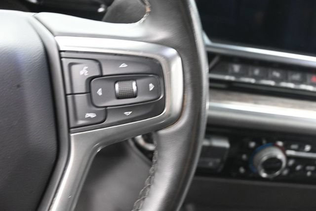 Used 2025 Chevrolet Silverado 2500 LTZ w/ LTZ Premium Package AWD/4WD image 32