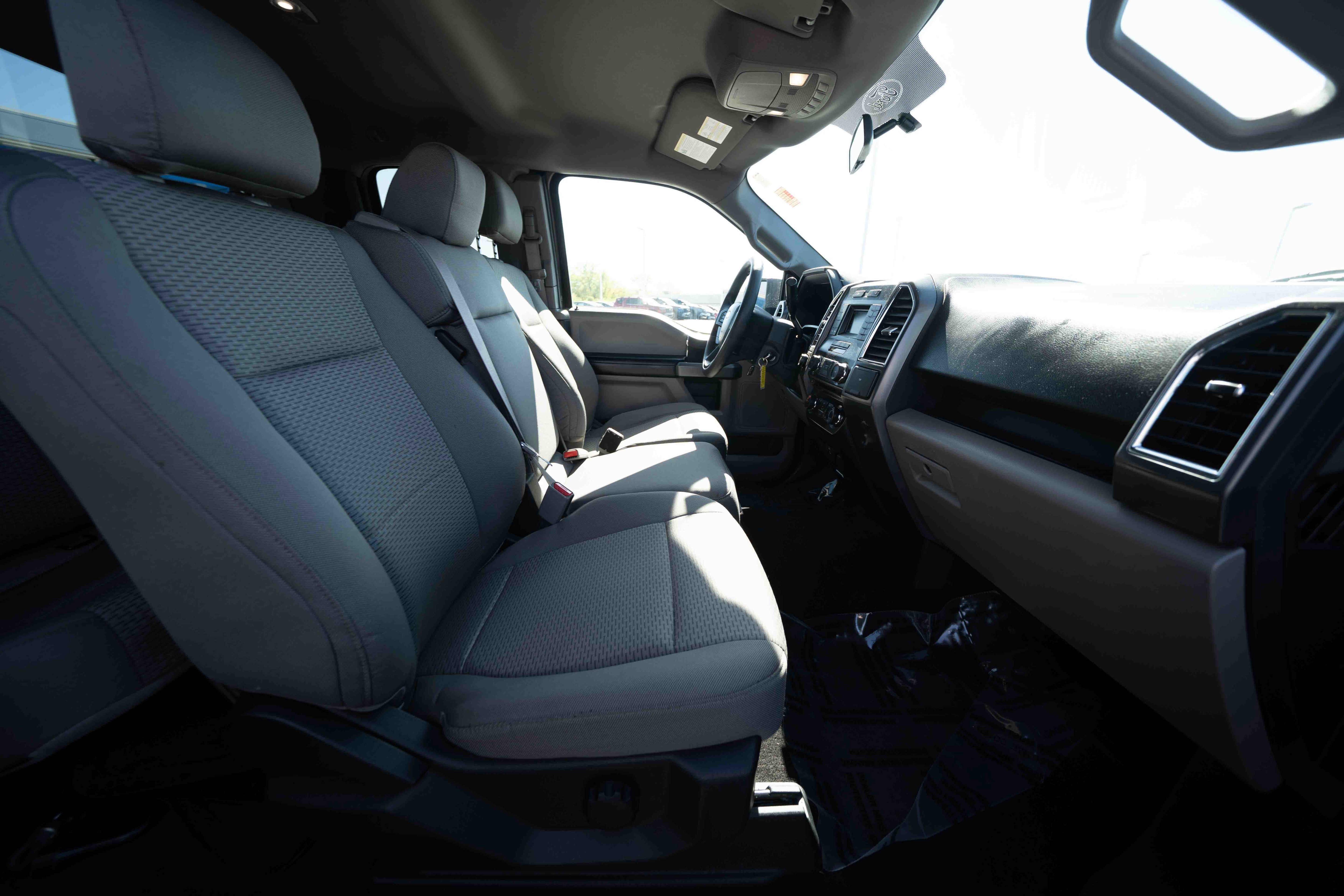 Used 2016 Ford F150 XLT RWD image 26