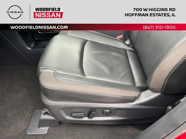 Certified 2025 Nissan Pathfinder SL w/ SL Premium Package image 24