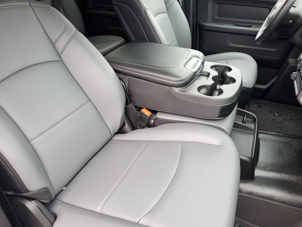 New 2026 RAM 2500 Tradesman AWD/4WD image 12