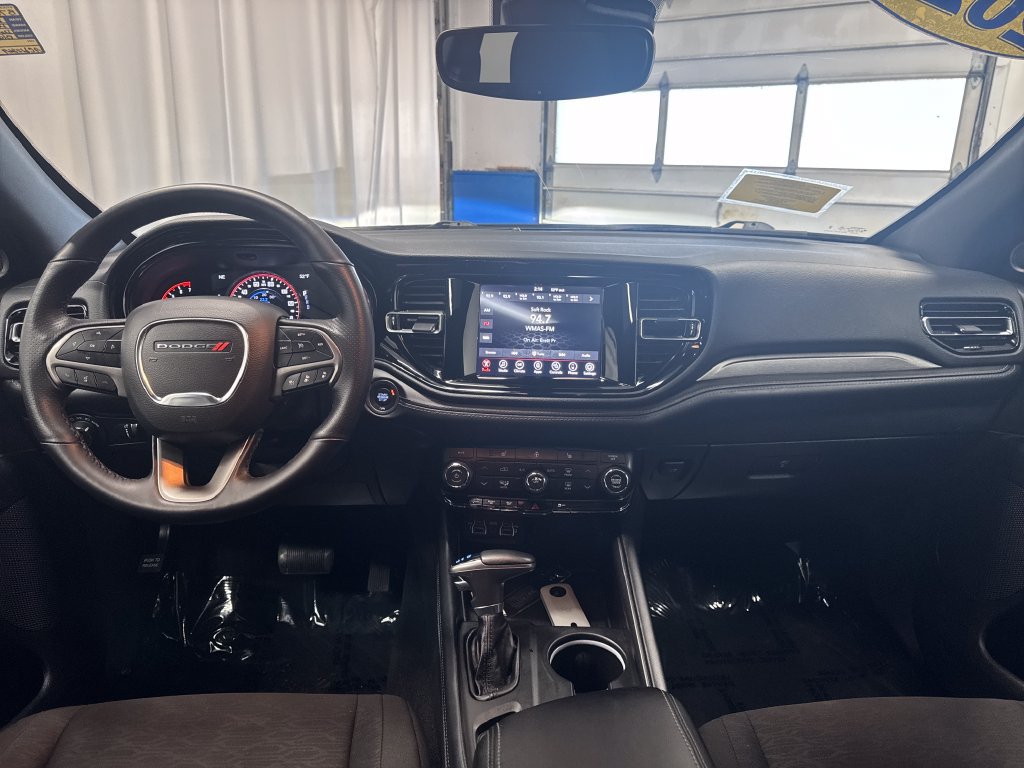 Used 2023 Dodge Durango SXT w/ SXT Blacktop Group AWD/4WD image 16