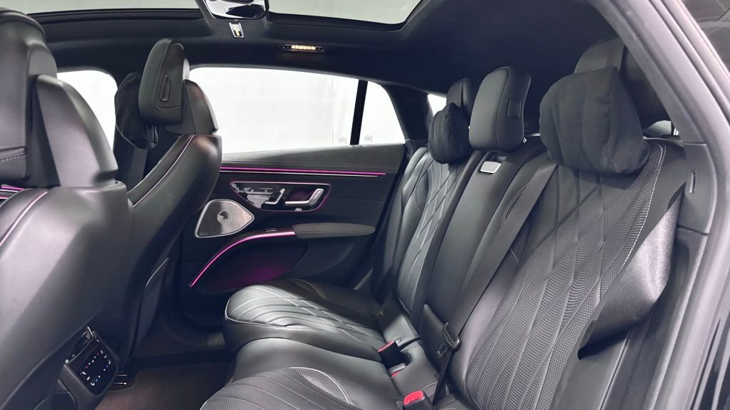 Certified 2023 Mercedes-Benz EQS 580 4MATIC Sedan image 21
