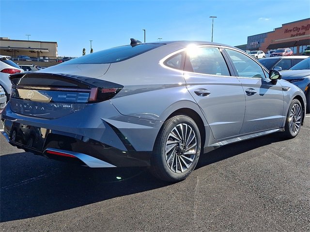 New 2026 Hyundai Sonata Limited image 4