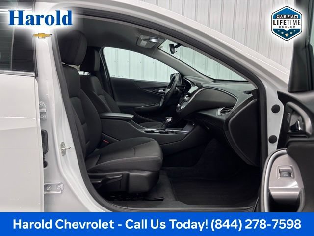 Used 2024 Chevrolet Malibu LT w/ Sport Edition FWD image 11