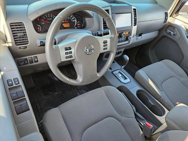 Used 2021 Nissan Frontier SV RWD image 9
