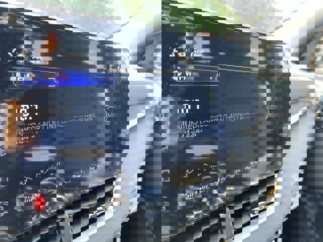 New 2026 Chevrolet Equinox LT w/ Convenience Package II image 13