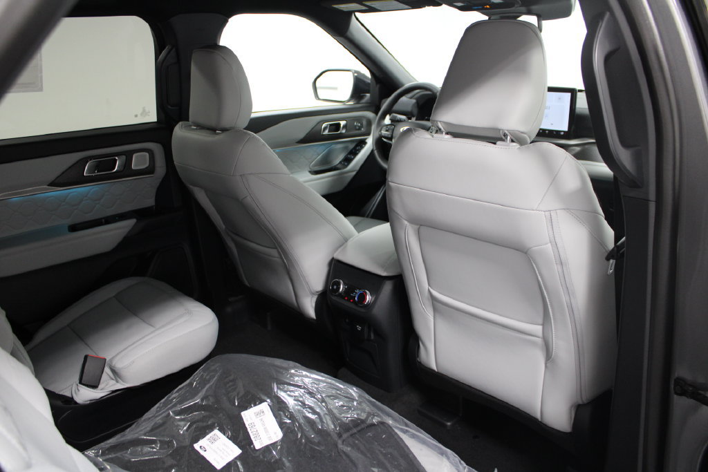 New 2027 Ford Explorer Platinum AWD/4WD image 34